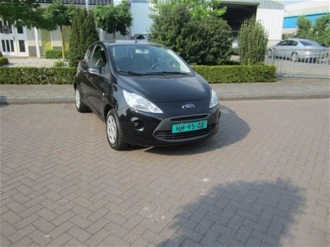 Ford Ka - 1.2 Comfort start/stop airco 97900 nap - 1