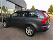 Volvo XC90 - 2.4 D5 Momentum 7-persoons open dak etc - 1 - Thumbnail