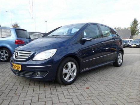 Mercedes-Benz B-klasse - 180 CDI + Airco / Cruise control / Trekhaak - 1