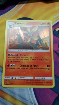 Pyroar 19/131 Holo S & M Forbidden Light - 1