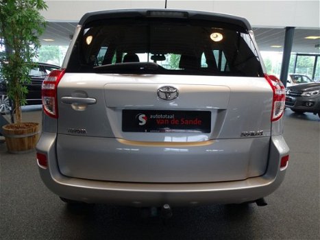 Toyota RAV4 - 2.0 VVTi Dynamic 2WD Trekhaak - 1