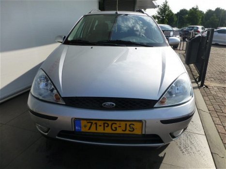 Ford Focus Wagon - 1.6 I Ghia Leer, Cruise, Ecc (apk tot 03-2019) - 1