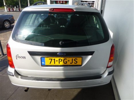 Ford Focus Wagon - 1.6 I Ghia Leer, Cruise, Ecc (apk tot 03-2019) - 1