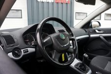 Skoda Octavia - 1.6 TDI GREENLINE BUSINESS LINE | NAVI | PDC | TREKHAAK |