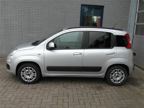 Fiat Panda - 0.9 TWINAIR LOUNGE Turbo Inclusief Afleveringskosten - 1