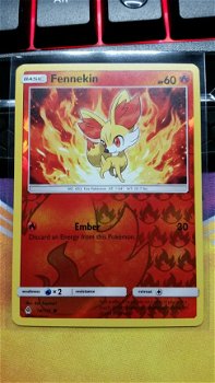 Fennekin 14/131 Common (reverse) S & M Forbidden Light - 1