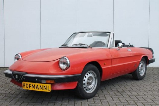 Alfa Romeo Spider - 2.0 - 1