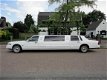 Lincoln Town Car - 4.6 9-persoons limousine, zeer netjes voor zijn leeftijd - 1 - Thumbnail