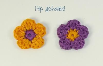 Zelf haarspeldjes maken? Gehaakte bloemetjes paars-l.oranje - nr. 1