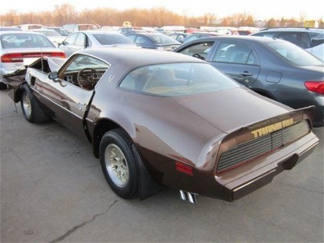 Pontiac Firebird - TRANS AM met schade - 1