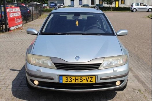 Renault Laguna Grand Tour - 2.0-16V IDE Dynamique Peter Mulder JR Emmer-Compascuum - 1