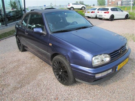 Volkswagen Golf Cabriolet - 1.8 Pink Floyd - 1