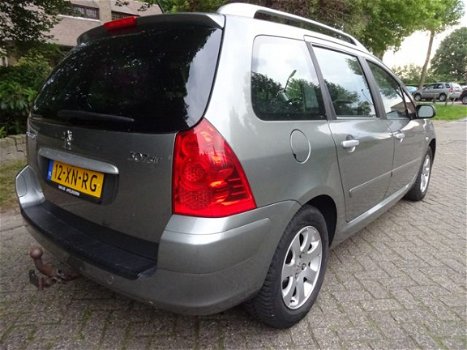 Peugeot 307 SW - 1.6-16V PREMIUM - 1