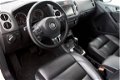 Volkswagen Tiguan - 2.0 TDI Sport en STYLE 4MOTION DSG Full-OptionsBovag Bedrijf - 1 - Thumbnail