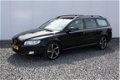 Volvo V70 - 2.0 D4 CLASSIC EDITION Airco | Cruisecontrole | Navigatie | on call | Standkachel | Zwar - 1 - Thumbnail