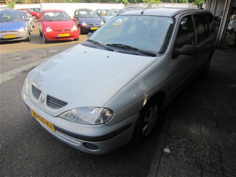 Renault Mégane Break - 1.4e RN - 1