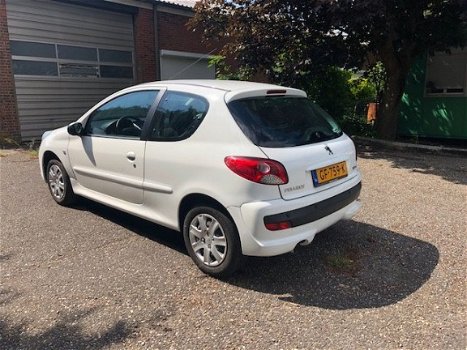 Peugeot 206 - 1.1 XR - 1