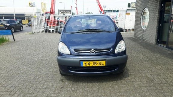 Citroën Xsara Picasso - 1.8i 16V LPG - 1