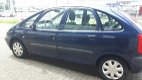 Citroën Xsara Picasso - 1.8i 16V LPG - 1 - Thumbnail