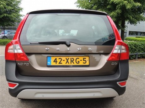 Volvo XC70 - D3 163pk Aut. Limited Edition/Leder/Navi/Xenon - 1