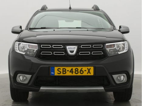 Dacia Sandero - TCe 90 Stepway // Navigatie / Cruise Controle / Parkeersensoren - 1