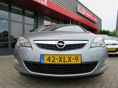 Opel Astra - 1.4 ANNIVERSARY EDITION 100-pk | AIRCO | CRUISE CONTROL | BOVAG GARANTIE | ELEKTRISCH P - 1