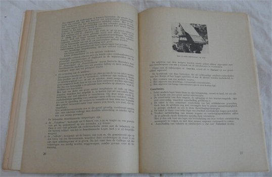 Maandblad, de Militaire Spectator, Moorman's Periodieke Pers, Nr.1 Januari 1947.(Nr.1) - 4