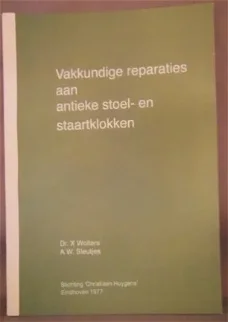 Vakkundige reparaties aan Antieke Stoel- en Staartklokken.