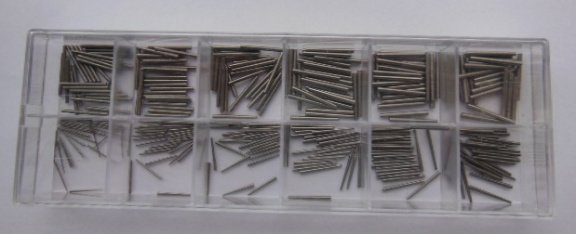100 voorsteekstiften / conische pennen. nr. 0502 0.75x1.15-14mm. - 3