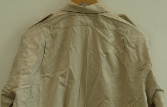 Hemd, Uniform DT63 (Dagelijks Tenue), lange mouw, Koninklijke Landmacht, maat: 15½ - 39, 1968.(Nr.2) - 5