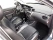Ford Focus Wagon - 1.6-16V FUTURA - 1 - Thumbnail