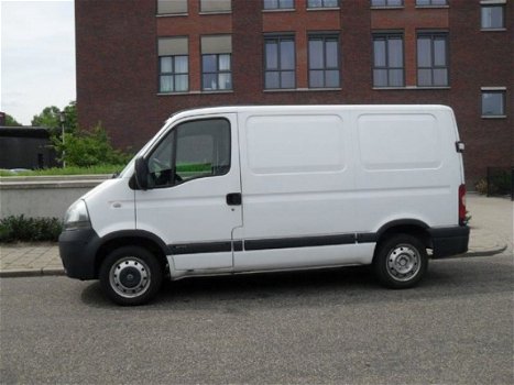 Nissan Interstar - 100.28 2.5 dCi 308L DC - 1