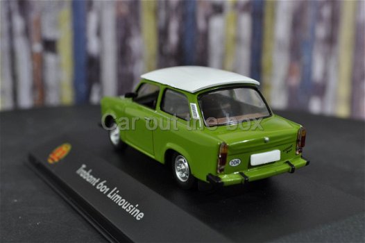 Trabant 601 Limousine groen wit 1:43 Atlas - 3