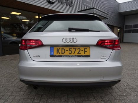 Audi A3 Sportback - 1.6 TDI 110PK, NAV, PDC, ultra Edition, Nieuwstaat Rijklaarprijs incl winterband - 1