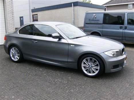 BMW 1-serie Coupé - 1-Serie 120i High Executive M/Pakket Automaat Leder Navi Nieuwstaat - 1