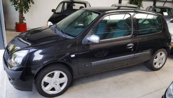 Renault Clio - 1.2-16V Dynamique LM - CV - Elekt pakket - 1