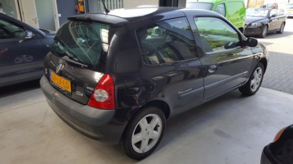 Renault Clio - 1.2-16V Dynamique LM - CV - Elekt pakket - 1