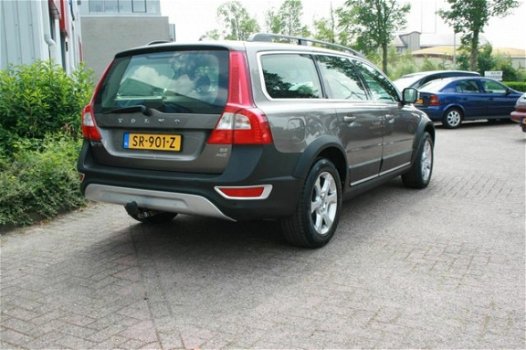 Volvo XC70 - 3.2 Summum - 1