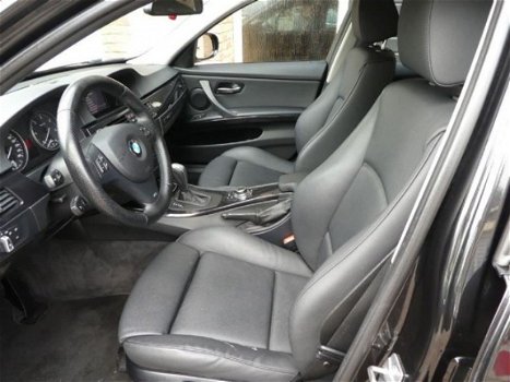 BMW 3-serie Touring - 325d High Executive Automaat / Leder /Navi/ Dealeronderhouden - 1