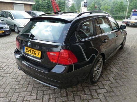 BMW 3-serie Touring - 325d High Executive Automaat / Leder /Navi/ Dealeronderhouden - 1