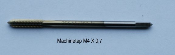 Metrische machine tap M4 - 1