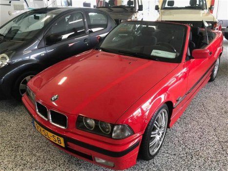 BMW 3-serie Cabrio - 318i - 1