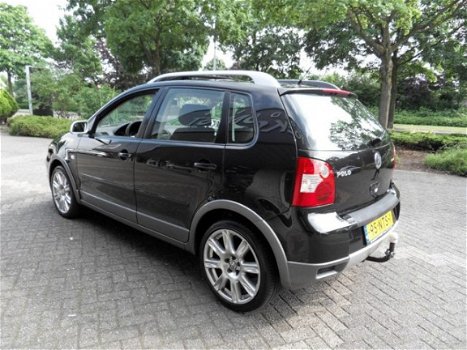 Volkswagen Polo - Cross FUN 1.4 16V FSI Highline PanoDak LM Airco Trekhaak - 1