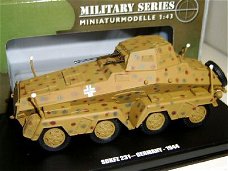 1:43 Schuco SDKFZ 231 pantzer 1944 duits militair pantser voertuig met 8 wielen