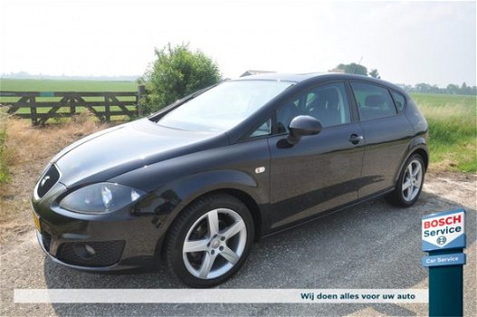 Seat Leon - 2.0 TDI 103KW DSG Automaat - 1