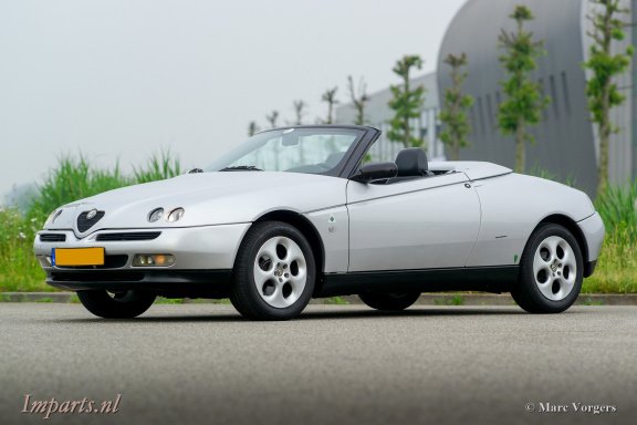 Mooie Alfa Romeo Spider (916) uit 1995 van eerste eigenaar - nr. 1
