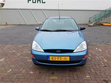 Ford Focus - 1.6-16V Collection - 1