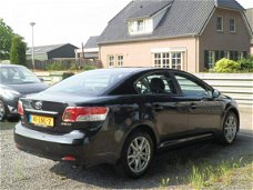 Toyota Avensis - 2.0-16V VVTi Business Automaat/ECC/17" LMV/Navi