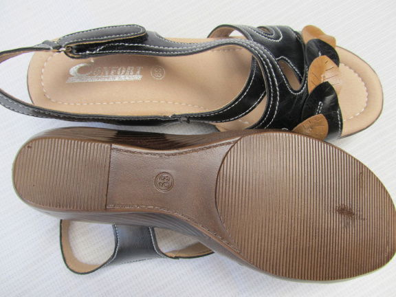 DAMES ZOMER SANDALET / ZWART / MATEN 36 T/M 41 , NIEUW ! - Afbeelding 4