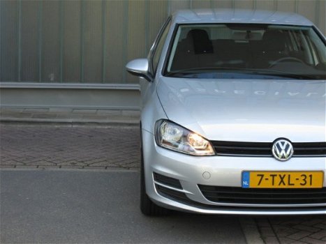 Volkswagen Golf - 1.2 TSI 5D Trend Edition, PDC, cruise control - 1